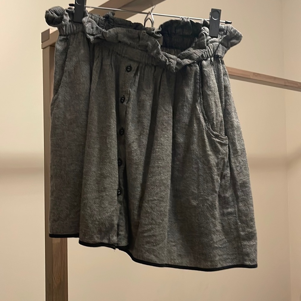 Grey Urban Outfitters flounce skirt with paper bag style waist